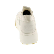Load image into Gallery viewer, UGG Women's EZ-DUZZIT LACE Sneaker, White, 8