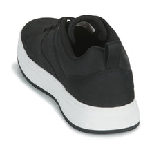 Load image into Gallery viewer, Timberland Men's Maple Grove Sneaker, Black, 7 Wide
