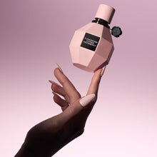 Load image into Gallery viewer, Viktor&Rolf - Flowerbomb Extreme - Eau de Parfum Intense Womens Perfume - Intense & Floral - With Raspberry, Jasmine, Rose, Orange Blossom & Vanilla Bean - 1.7 Fl Oz