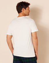 Load image into Gallery viewer, Amazon Essentials Men's Crew Neck T-Shirts, Pack of 6, Versatile Basics, X-Small, White
