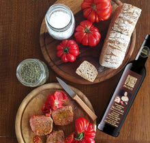 Load image into Gallery viewer, Pruneti Frantoio - Robust Organic 2023-24 Early Harvest Italian Olive Oil Extra Virgin from Tuscany, Italy - Polyphenol Rich 500+ mg/kg, Gold Winner, First Cold Pressed - 16.9 fl oz