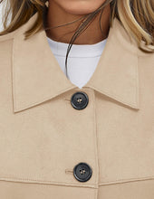 Load image into Gallery viewer, PRETTYGARDEN Women's Faux Suede Cropped Jacket Casual Lightweight Fall Fashion 2026 Winter Coats Outerwear Trendy Clothes (Beige,Medium)