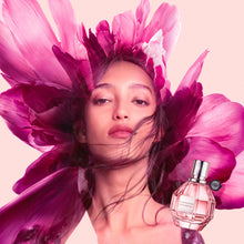Load image into Gallery viewer, Viktor&Rolf - Flowerbomb Eau de Parfum - Women's Perfume - Floral & Woody - With Notes of Vanilla, Jasmine, & Rose - 1 Fl Oz