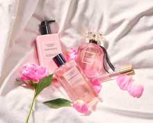 Load image into Gallery viewer, Victoria's Secret Bombshell Fine Fragrance 8.4oz Mist