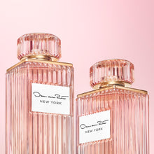 Load image into Gallery viewer, Oscar de la Renta New York Eau de Parfum 3 Piece Gift Set for Women - Perfume Spray 3.4 Fl. Oz, & 1.0 Fl. Oz., and Body Lotion 3.4 Fl. Oz.