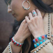 Load image into Gallery viewer, American West Sterling Silver Red Coral Gemstone 5-Stone Cuff Bracelet Size Medium