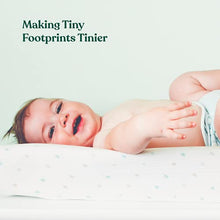 Load image into Gallery viewer, Naturally Natures Bamboo Disposable Diaper Liners (6PK) 600 Sheets Gentle and Soft, Chlorine and Dye-Free, Unscented, Biodegradable Inserts (Set of 6) 600 Liners