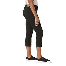 Load image into Gallery viewer, Signature by Levi Strauss & Co. Gold Label Women's Size Mid-Rise Slim Fit Capris (Standard and Plus), (New) Kabekona Camo, 26