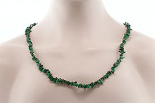 Load image into Gallery viewer, Gem Stone King 447.00 Carat Green Malachite Crystal Chip Necklace 32 Inch
