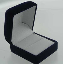 Load image into Gallery viewer, Gents Solid 925 Sterling Silver Natural Bloodstone Mens Mans Signet Ring - Size 12 - Sizes 6 to 13 Available