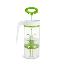 Load image into Gallery viewer, Munchkin Smart Blend Formula Mixing Pitcher, Green, 24 Ounce