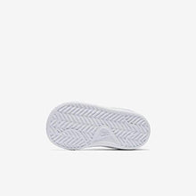 Load image into Gallery viewer, Nike Toddler Court Royale (TD) White White Size 8