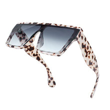 Load image into Gallery viewer, FEISEDY Square Oversized Sunglasses Women Men Trendy Thick Frame Flat Top Shield Rimless Shades B2798
