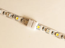 Load image into Gallery viewer, 20pcs 5Pin 12MM RGBw 5050 LED Light Strip Solderless Connector Adapter for 5050SMD Non-Waterproof RGBW LED Strip (20 Pcs RGBW Connectors)