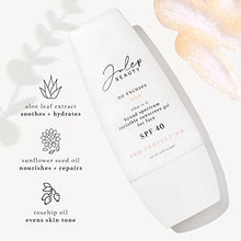 Load image into Gallery viewer, Julep No Excuses Clear Facial Sunscreen Broad-Spectrum SPF 40 + Glow Face Moisturizer With Vitamin E for Over & Under Makeup, 1 Fl Oz