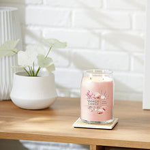 Load image into Gallery viewer, Yankee Candle Pink Sands Signature Large Jar Candle
