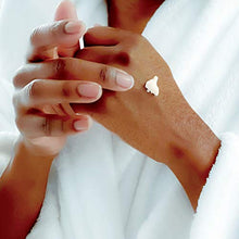 Load image into Gallery viewer, Aveeno Restorative Skin Therapy Itch Relief Body Balm for Sensitive, Distressed, Dry Skin, With Prebiotic Oat & Pramoxine Hcl, Formulated Without Parabens, Fragrance & Steroids, 4.0 Ounce