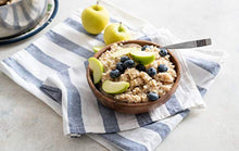 Load image into Gallery viewer, Bob's Red Mill Quick Cooking Steel Cut Oats, 22-ounce (Pack of 4)