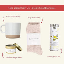 Load image into Gallery viewer, Unboxme Heal Gift Box For Women and Men, Get Well Soon Care Package For Her or Him, Thinking Of You, Sympathy, Birthday Gift, Cheer Up, Tea Care Package ("Sending Hugs" Card)