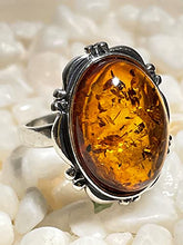 Load image into Gallery viewer, Natural Baltic Honey Amber And Sterling Silver Ring. Vintage Oval Amber Ring (6.5)