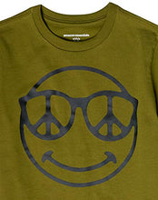 Load image into Gallery viewer, Amazon Essentials Boys' Short-Sleeve T-Shirts, 5-Pack Cactus Camo, Large