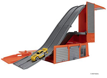 Load image into Gallery viewer, Micro Machines Core Playset, Car Tuner Garage Station - Expandable and Connectable to Other MM Sets, Includes One Exclusive Vehicle - Collect Them All