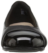 Load image into Gallery viewer, Clarks womens Juliet Monte Pump, Black Leather/Synthetic, 8 US