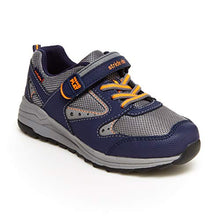 Load image into Gallery viewer, Stride Rite Boy's Made2Play Xander Athletic Sneaker, Navy, 2.5 Little Kid