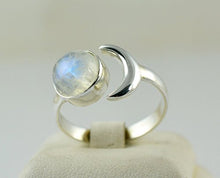 Load image into Gallery viewer, Rainbow Moonstone 925 Sterling Silver Crescent Moon Handmade Women Ring US Size 7.0