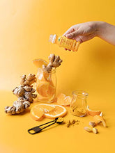 Load image into Gallery viewer, VITAMIN C Shot 1000MG - Immunity booster with Zinc, Turmeric, Ginger, & Echinacea - protect your Immunity - fight the common cold - Orange Flavor - 2.5 FL OZ per Bottle - 20 Pack