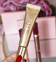 Load image into Gallery viewer, Mascara Black Volume and Length | WANDER BEAUTY MILE HIGH CLUB BLACK MASCARA | Lengthening & Volumizing Mascara.