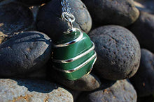Load image into Gallery viewer, Green Aventurine Crystal Healing Necklace - For Heart Chakra | Promotes Compassion, Empathy. Defuses Negative Situations, Reinforces Leadership, Perseverance. Aids Decision Making | With Stylish Chain