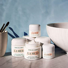 Load image into Gallery viewer, Features a Fine Texture That Instantly Dissolves Into Skin Moisturizing Soft Cream By LA MER,1 OZ
