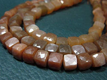 Load image into Gallery viewer, BEADS GEMSTONE AAA Chocolate Peach Moonstone Faceted Cube- 8 Inch Long Strand -Stones measure- 6mm Code-HIGH-7198