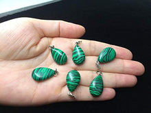 Load image into Gallery viewer, 16pcs Lab Malachite Gemstone Pendant Healing Crystals Chakra Stones Rock Crystal Quartz for Jewelry Making G2P11-8