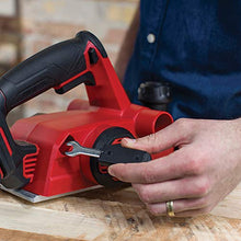 Load image into Gallery viewer, SKIL PWRCore 20 Brushless 20V 3-1/4 Inch Planer, Includes 4.0Ah Lithium Battery and PWRJump Charger - PL593802