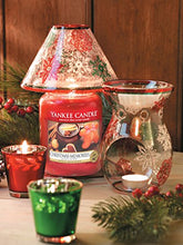 Load image into Gallery viewer, Yankee Candle Christmas Memories Large Jar Candle