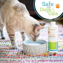 Load image into Gallery viewer, Oxyfresh Premium Pet Dental Care Solution Pet Water Additive: Best Way to Eliminate Bad Dog Breath and cat Breath - Fights Tartar and Plaque - So Easy, just add to Water! Vet Recommended! 8 oz.