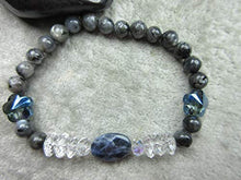 Load image into Gallery viewer, Genuine Green Tourmaline and Moss Agate Flower Healing Bracelet Abundance