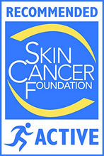 Load image into Gallery viewer, La Roche-Posay Anthelios Light Fluid Face Sunscreen Broad Spectrum SPF 60, Oxybenzone Free, Non Greasy, Non-Comedogenic, 1.75 Fl. Oz. (Packaging may vary)