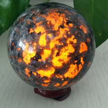 Load image into Gallery viewer, DAPERCI Natural Stones Crystal Stone Natural Fire Agate Stone Crystal Sphere Ball Powerful Chakra Energy Wicca Crystals and Healing Stones Spiritual Witchcraft Natural Stones