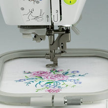 Load image into Gallery viewer, Brother PE525 Embroidery Machine