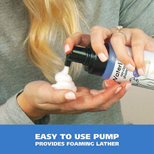 Load image into Gallery viewer, Wahl Pet Friendly Waterless No Rinse Shampoo for Animals – Lavender & Chamomile for Cleaning, Conditioning, Detangling, & Moisturizing Dogs, Cats, & Horses – 7.1 Oz