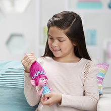 Load image into Gallery viewer, Trolls DreamWorks Poppy Hug Time Harmony Figure