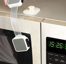 Load image into Gallery viewer, Munchkin Xtraguard Dual Action Multi Use Latches, 2 Count