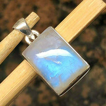 Load image into Gallery viewer, Natural Rainbow Moonstone 925 Solid Sterling Silver Men's Pendant 25mm