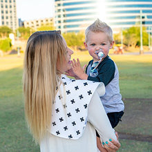 Load image into Gallery viewer, Baby Burp Cloths Pack of 5 by Dodo Babies + 2 Pacifier Clips + Pacifier Case, Premium Quality Unisex Boy or Girls Soft and Absorbent, Excellent Baby Shower/Registry Gift