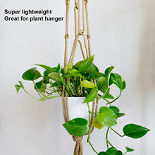 Load image into Gallery viewer, Youngever 8 Pack 5.5 Inch Plastic Planters Indoor Flower Plant Pots, Modern Decorative Gardening Pot with Drainage for All House Plants, Flowers, Herbs, Succulents and Hanging Plants (White)