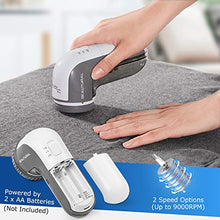 Load image into Gallery viewer, BEAUTURAL Fabric Shaver and Lint Remover, Sweater Defuzzer with 2-Speeds, 2 Replaceable Stainless Steel Blades, Battery Operated (Grey)