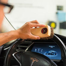 Load image into Gallery viewer, Chemical Guys HOL303 Leather Cleaner & Conditioner Detailing Kit, 9 Items (Works on Natural, Synthetic, Pleather, Faux Leather & More)